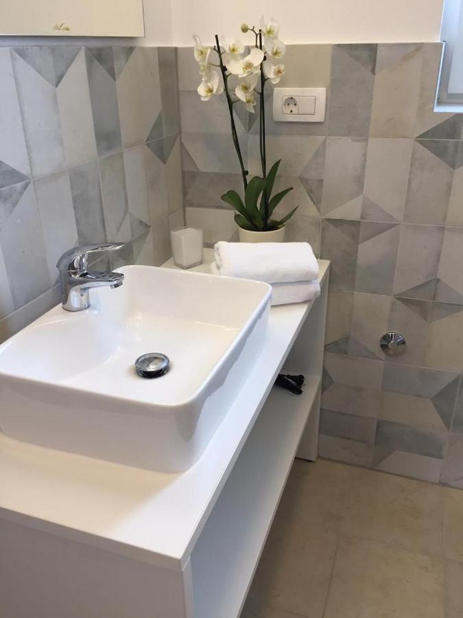 Holiday Home Aqua Šmrika Екстериор снимка