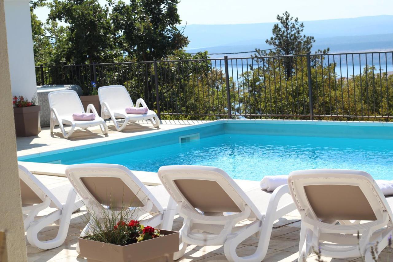 Holiday Home Aqua Šmrika Екстериор снимка
