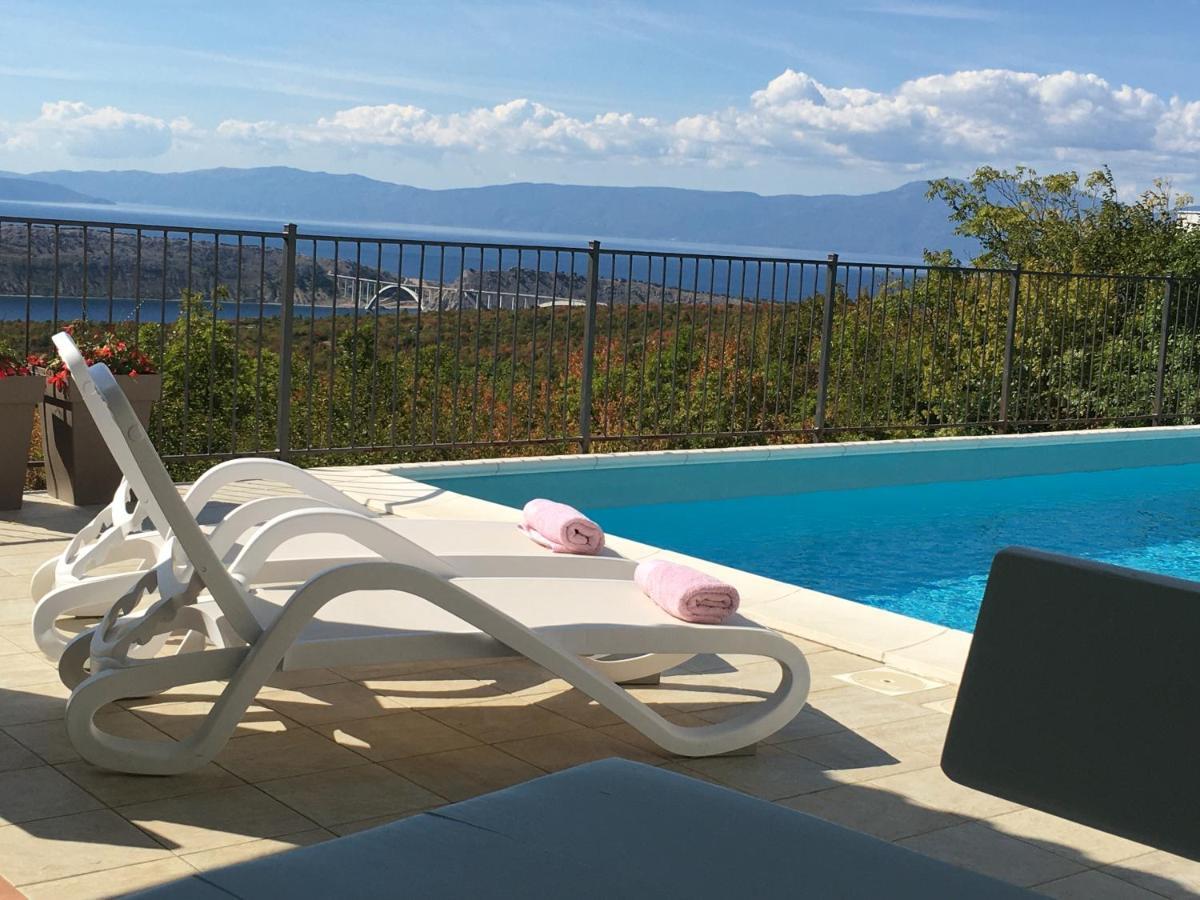 Holiday Home Aqua Šmrika Екстериор снимка