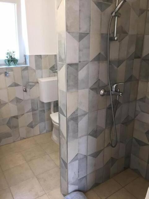 Holiday Home Aqua Šmrika Екстериор снимка